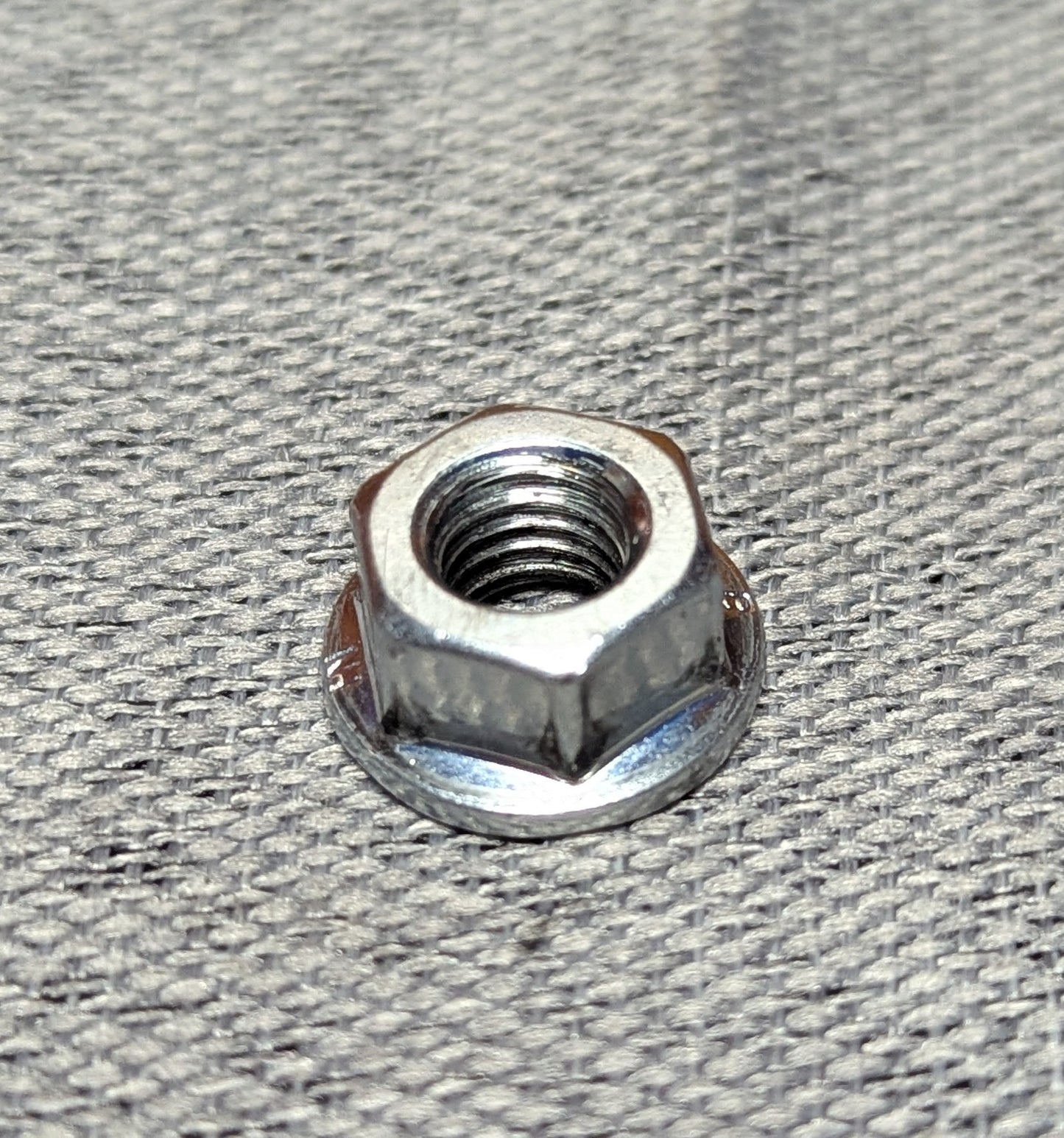 GEAR NUT FLANGE W/O INSERT