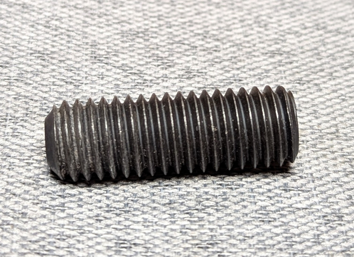 STEERING RACK STUD