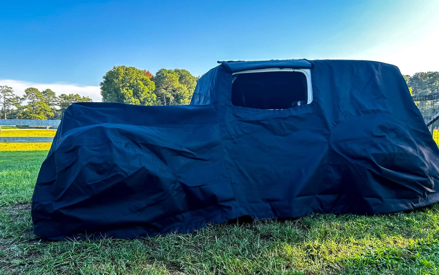 LEGENDS CAR COVER SEDAN BLACK