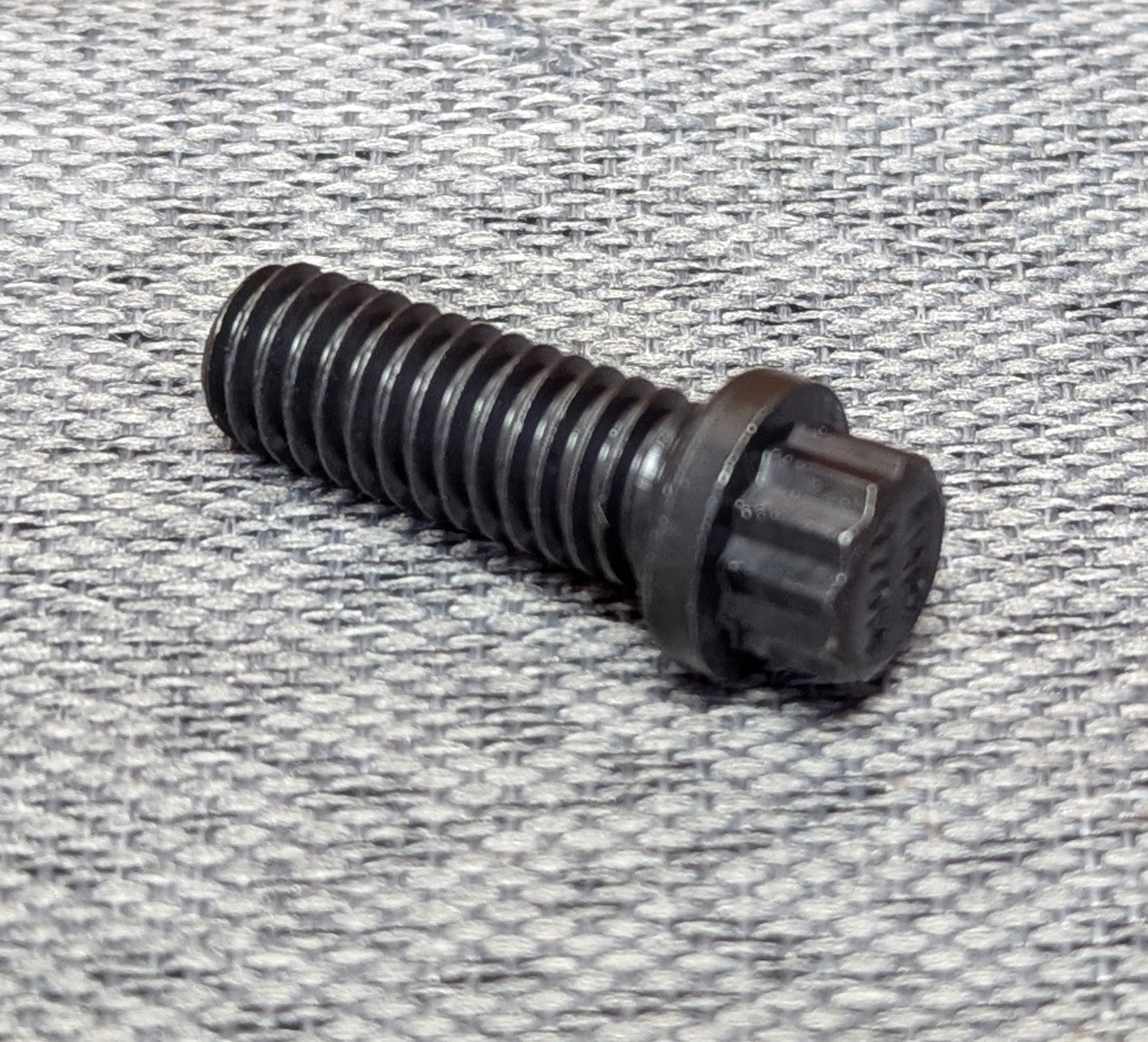 DRIVESHAFT BOLT 7/8"