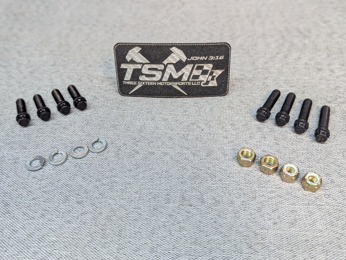 Driveshaft bolt kit