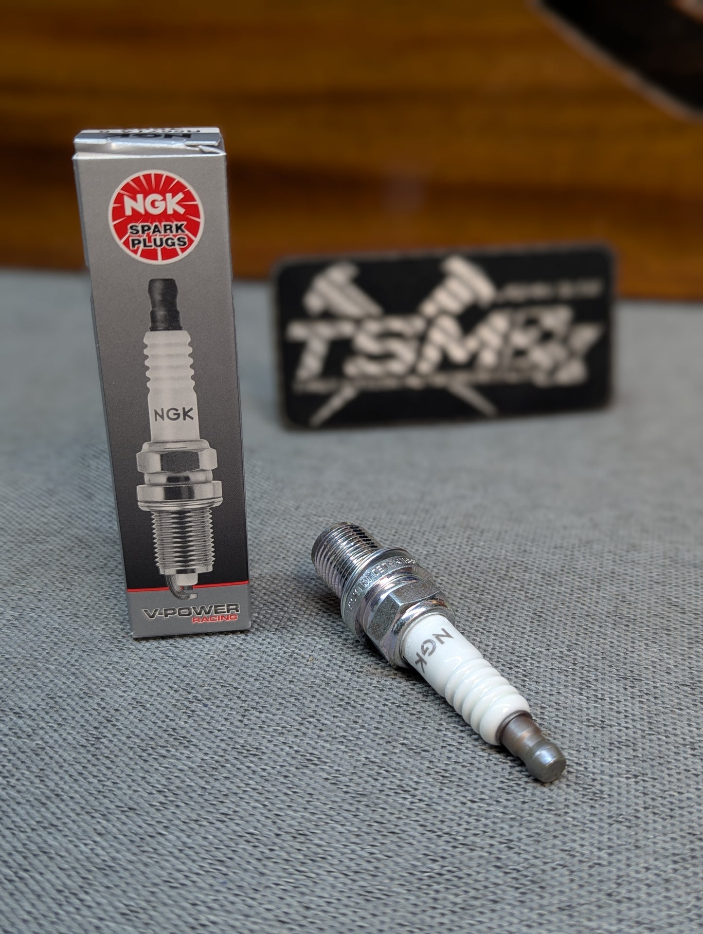 NGK BANDOLERO SPARK PLUG